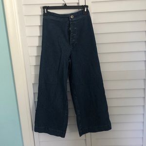 Super cute boutique flare jeans